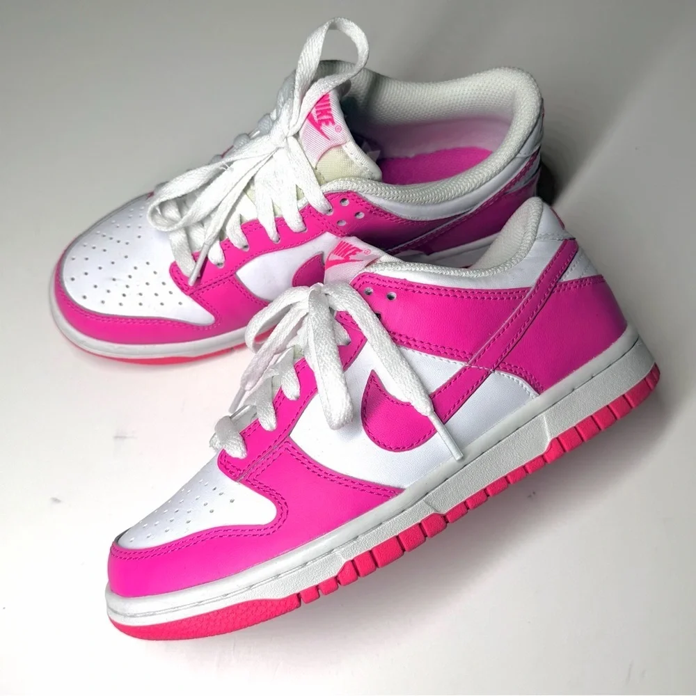 Nike Big Kids Dunk Low GS White/Laser Fuchsia Casual Sneakers Size- 5Y